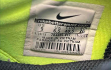 Load image into Gallery viewer, Nike Womens Free 5.0 TR Fit 704695-017 Black Striped Sneaker Shoes Size 9