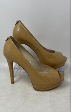 Load image into Gallery viewer, Michael Kors Womens Beige Patent Leather Peep Toe Stiletto Pump Heels Size 7 M
