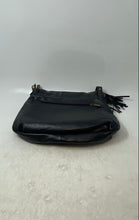 Load image into Gallery viewer, Vera Pelle Womens Black Inner Pockets Adjustable Strap Shoulder Crossbody Bag
