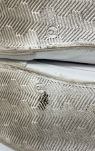 Load image into Gallery viewer, Disney By Ground Up Womens White Black Minnie Mouse Sneakers Shoes Size 9M