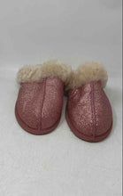 Load image into Gallery viewer, UGG Womens Scuffette II Pink Sparkle Round Toe Slide Slippers Size 7