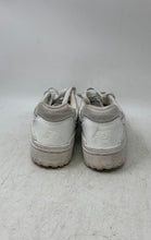 Load image into Gallery viewer, New Balance Boys 550 White Leather Low Top Lace-Up Sneaker Shoes Size 5.5