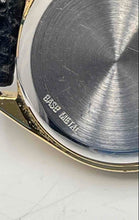 Load image into Gallery viewer, Wittnauer Women's Gold Tone Watch. Weight 11.5g