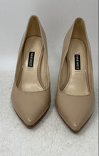 Load image into Gallery viewer, Nine West Womens Tatiana WNTATIANA3 Beige Pointed Toe Pump Heels Size 6.5 M