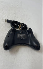 Load image into Gallery viewer, Voyee Xbox 360 Model HY4102 Black Wired Controller Not Tested