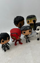 Load image into Gallery viewer, Set Of 7 Pieces Funko Pop Vinyl Home Decor Collectible Mixed Variety Figurines