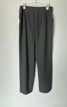 Load image into Gallery viewer, Dana Buchman Womens Gray Flat Front Pockets Straight Leg Dress Pants Size 10