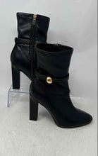 Load image into Gallery viewer, Steve Madden Womens Aroma Black Closed Toe Zipper Ankle Booties Size 7 M