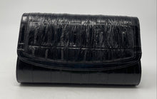 Load image into Gallery viewer, Unbranded Womens Black Leather Shoulder Strap Magnetic Flap Clutch Handbag