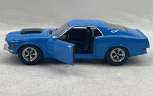Load image into Gallery viewer, Motormax Sku 73303 Blue 1/24 Scale Diecast 1970 Ford Mustang Boss 429 Model Car