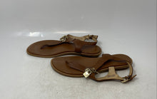 Load image into Gallery viewer, Michael Kors Womens Suki Brown Leather Open Toe Flat Thong Sandals Size 6.5 M