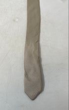 Load image into Gallery viewer, Banana Republic Mens Light Gray Formal Adjustable Designer Pointed Tie
