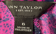 Load image into Gallery viewer, Ann Taylor Womens Pink Blue Flat Front Pockets Pull On Cropped Pants Size 6