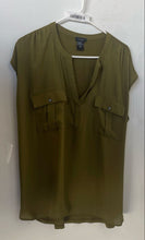 Load image into Gallery viewer, Ann Taylor Womens Green Cap Sleeve Split Neck Pullover Blouse Top Size XL