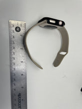 Load image into Gallery viewer, Apple Watch Serie SE 44mm Power On / Locked For Parts (NCL)