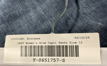 Load image into Gallery viewer, DKNY Jeans Womens Blue Stretch Pockets Denim Capri Jeans Pants Size 12