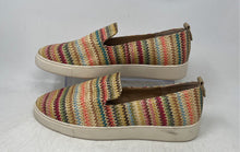 Load image into Gallery viewer, Me Too Womens Multicolor Round Toe Low Top Slip-On Sneaker Shoes Size 11M
