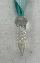 Load image into Gallery viewer, Liska Green Clear Decorative Collectible Glass Calligraphy Dip Pen In Box