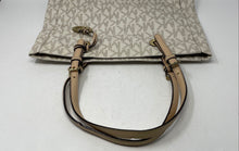 Load image into Gallery viewer, Michael Kors Womens Jet Set White Monogram Print Double Handle Tote Bag