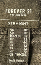 Load image into Gallery viewer, Forever 21 Mens Black Beige Tie Dye Denim Pockets Straight Leg Jeans Size 32