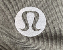 Load image into Gallery viewer, Lululemon Womens Green Criss-Cross Back Activewear Sports Bra Size 8