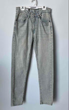 Load image into Gallery viewer, Zara Womens Gray Denim Light Wash 5-Pocket Design Straight Jeans Size 29
