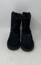 Load image into Gallery viewer, Ugg Womens Bailey Bow II Black Round Toe Snow Boot Size 4