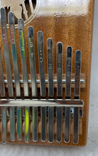 Load image into Gallery viewer, Brown Kalimba 17 Key Portable Beginner Thumb Piano Made Of Mahogany Wood