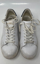Load image into Gallery viewer, Authentic Tory Burch Womens Howell Court White Sneaker Shoes Sz 8M Stained Dirty