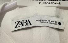 Load image into Gallery viewer, Zara Womens White Cowl Neck Sleeveless Back Zip Cropped Blouse Top Size XS