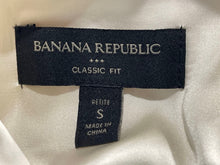 Load image into Gallery viewer, Banana Republic Womens Off White Satin Classic Fit Button-Up Shirt Size PS