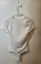 Load image into Gallery viewer, Express Womens Body Contour White Stretch Short Sleeve V-Neck Bodysuit Size XS