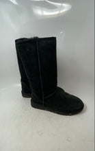 Load image into Gallery viewer, UGG Womens Classic Tall Black Suede Mid-Calf Pull-On Shearling Boots Size 7