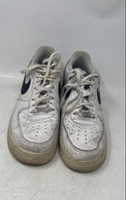 Load image into Gallery viewer, Nike Mens Air Force 1 '07 Black White Low Top Lace-Up Sneaker Shoes Size 10