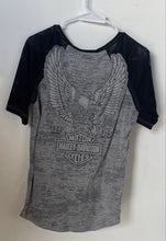 Load image into Gallery viewer, Harley-Davidson Womens Gray Black Short Sleeve V-Neck Graphic T-Shirt Size L