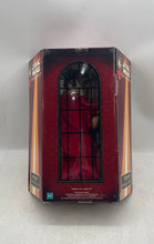 Load image into Gallery viewer, Hasbro 1999 Star Wars Episode 1 Queen Amidala Red Senate Gown Portrait Edition