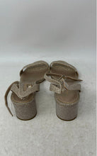 Load image into Gallery viewer, Pelle Moda Womens Moira 2 Gold-Tone Glitter Open Toe Ankle Strap Sandals Sz 7.5M