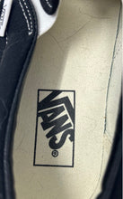 Load image into Gallery viewer, Vans Unisex Classic 751505 Black Low Top Slip-On Sneaker Shoes Size M 8 W 9.5