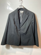 Load image into Gallery viewer, Le Suit Womens Blue Pinstripe Long Sleeve Peak Lapel Two-Button Blazer Size 18W