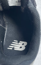 Load image into Gallery viewer, New Balance Kids DynaSoft 545 Black White Hook & Loop Sneaker Shoes Size 5W
