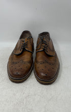 Load image into Gallery viewer, Banana Republic Mens Brown Leather Lace-Up Wingtip Oxford Dress Shoes Size 9.5M