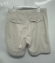 Load image into Gallery viewer, Zara Mens Beige Flat Front Slash Pockets Stretch Chino Shorts Size 32