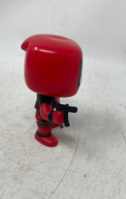 Load image into Gallery viewer, Funko Pop! Marvel Universe 20 Deadpool Vinyl Bobble-Head Figure Collection