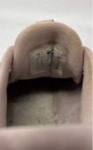 Load image into Gallery viewer, Nike Womens Revolution 5 Pink Low Top Lace-Up Sneaker Shoes Size 7 No Insole