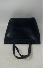 Load image into Gallery viewer, Lamarthe Womens Black Leather Inner Pocket Double Handle Magnetic Tote Bag