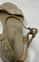 Load image into Gallery viewer, NeroGiardini Womens Beige Leather Open Toe Ankle Strap Sandals Size 36