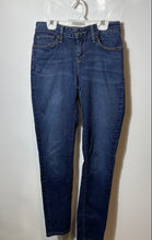 Load image into Gallery viewer, Guess Womens Blue Classic 5-Pocket Design Button Front Skinny Jeans Size 29