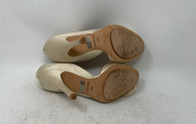 Load image into Gallery viewer, Badgley Mischka Womens Ivory Leather Slip-On Stiletto D'Orsay Heels Size 6M