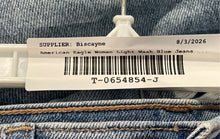Load image into Gallery viewer, American Eagle Womens Blue Denim Light Wash Distressed Straight Jeans Size 2