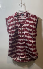 Load image into Gallery viewer, Express Womens Red Crane Birds Print Sleeveless V-Neck 1/4 Zip Blouse Top Sz XS